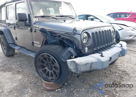 2016 Jeep Wrangler Unlimited Sport z USA, uszkodzony, nr VIN 1C4BJWDG4GL243318